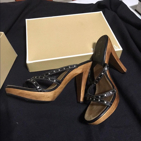 Black Michael Kors Heels - Picture 4 of 5